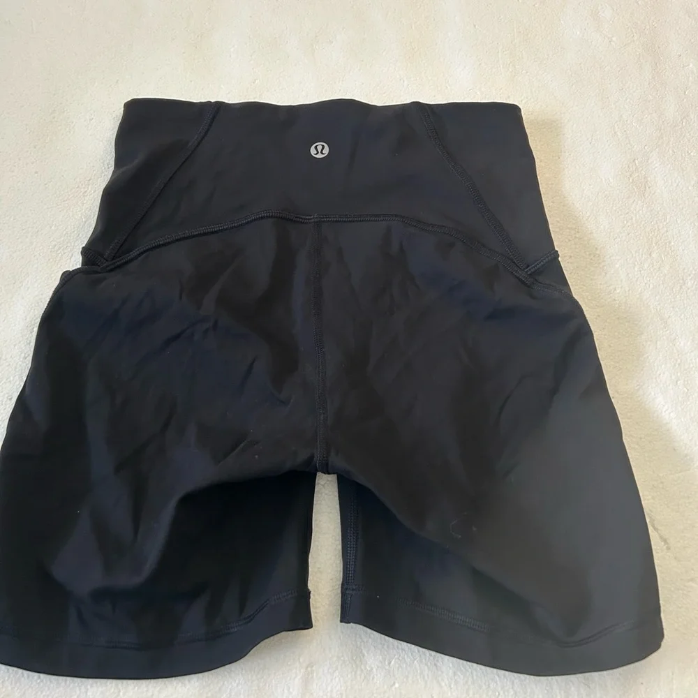 Lululemon train times black shorts mesh detail bike shorts